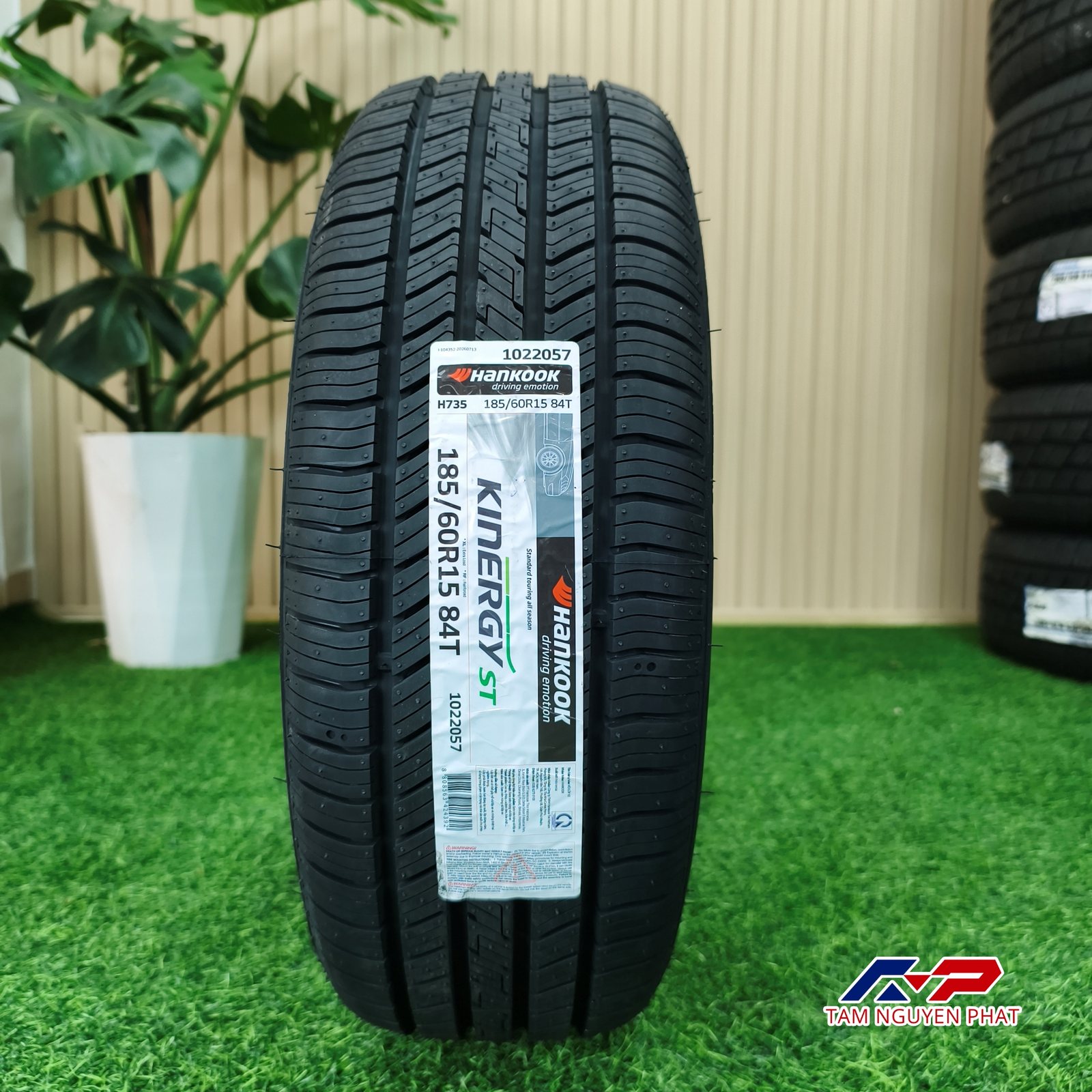 Lốp Hankook Kinergy ST H735 185/60R15 84T