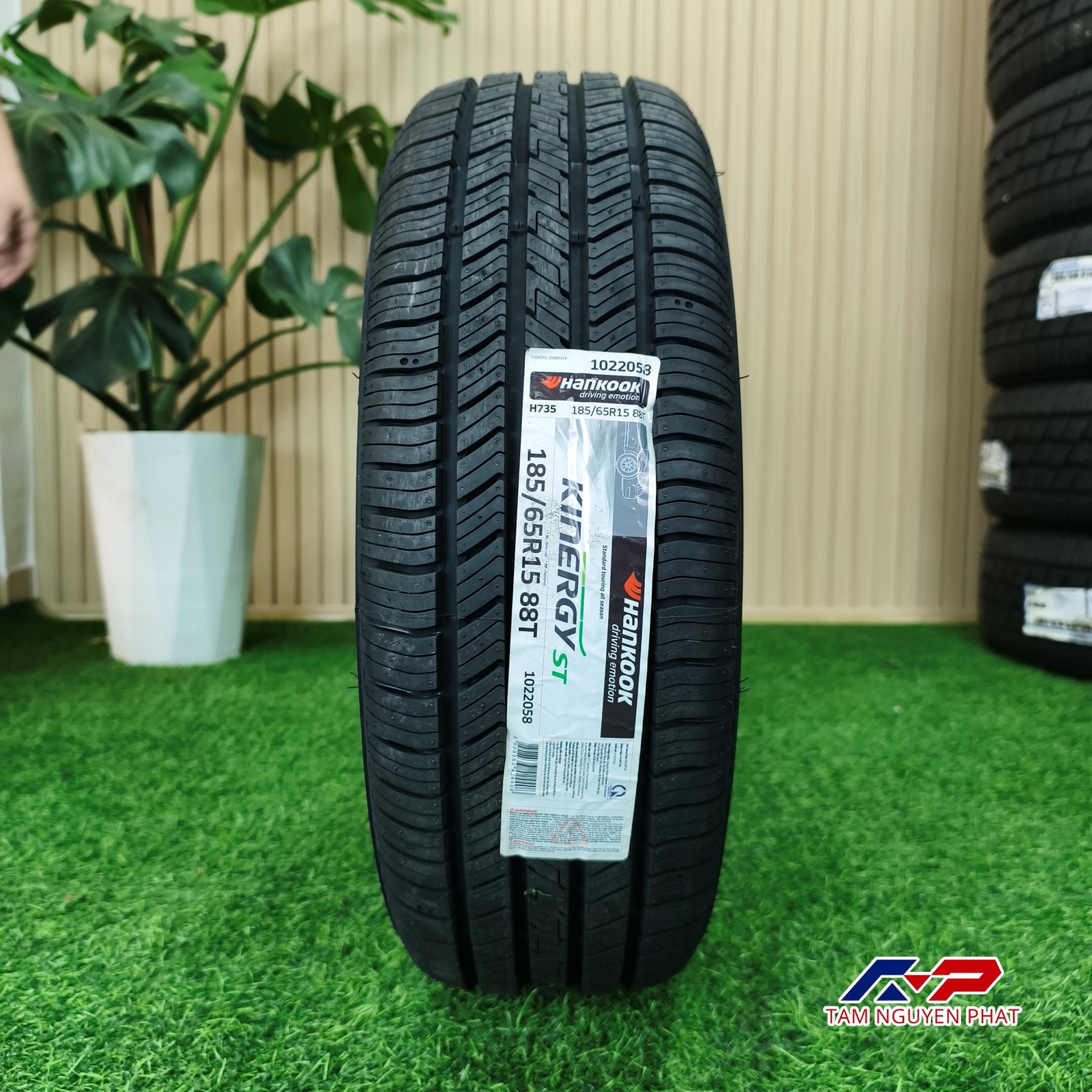 Lốp Hankook Kinergy ST H735 185/65R15 88T