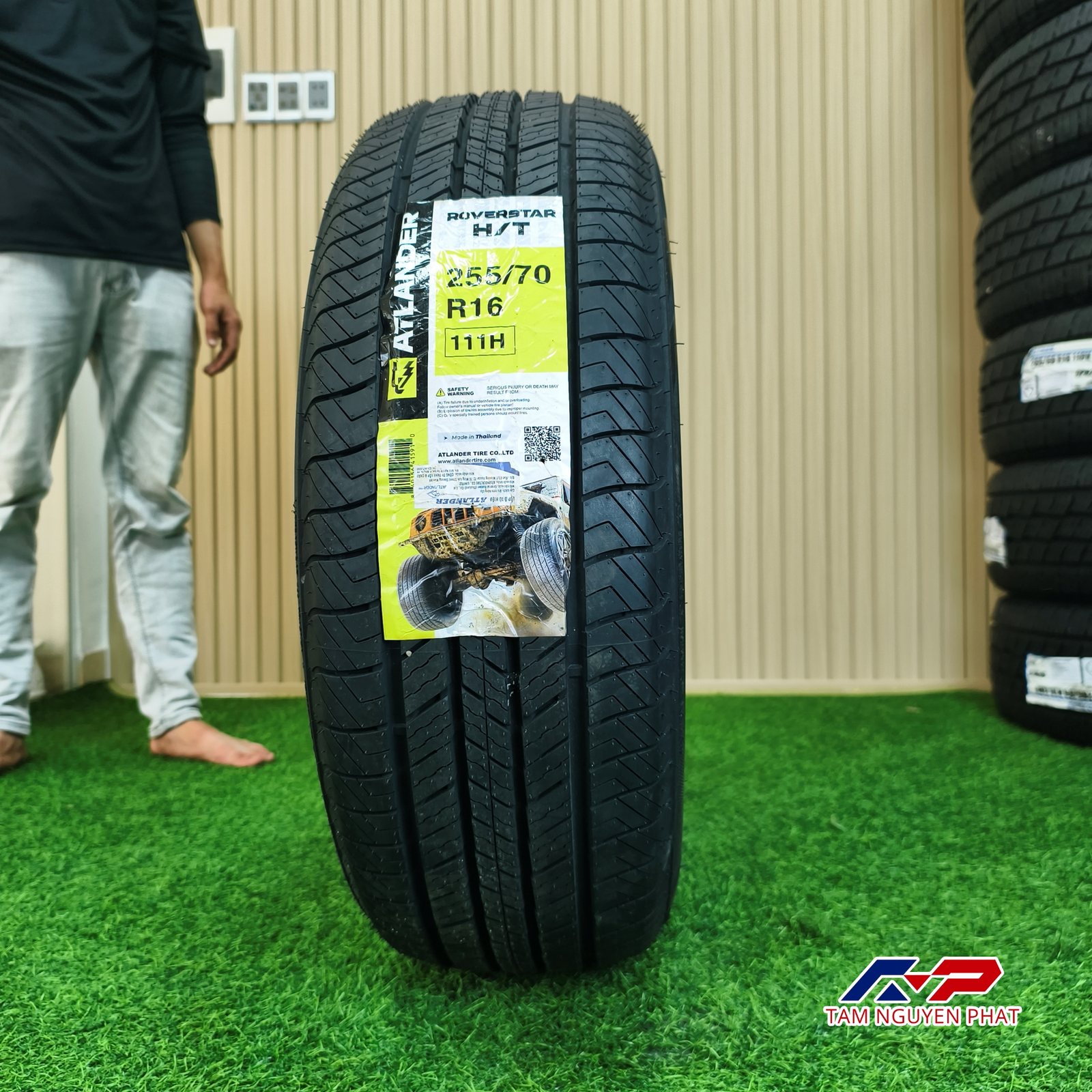Lốp Atlander Roverstar H/T 255/70R16 111H