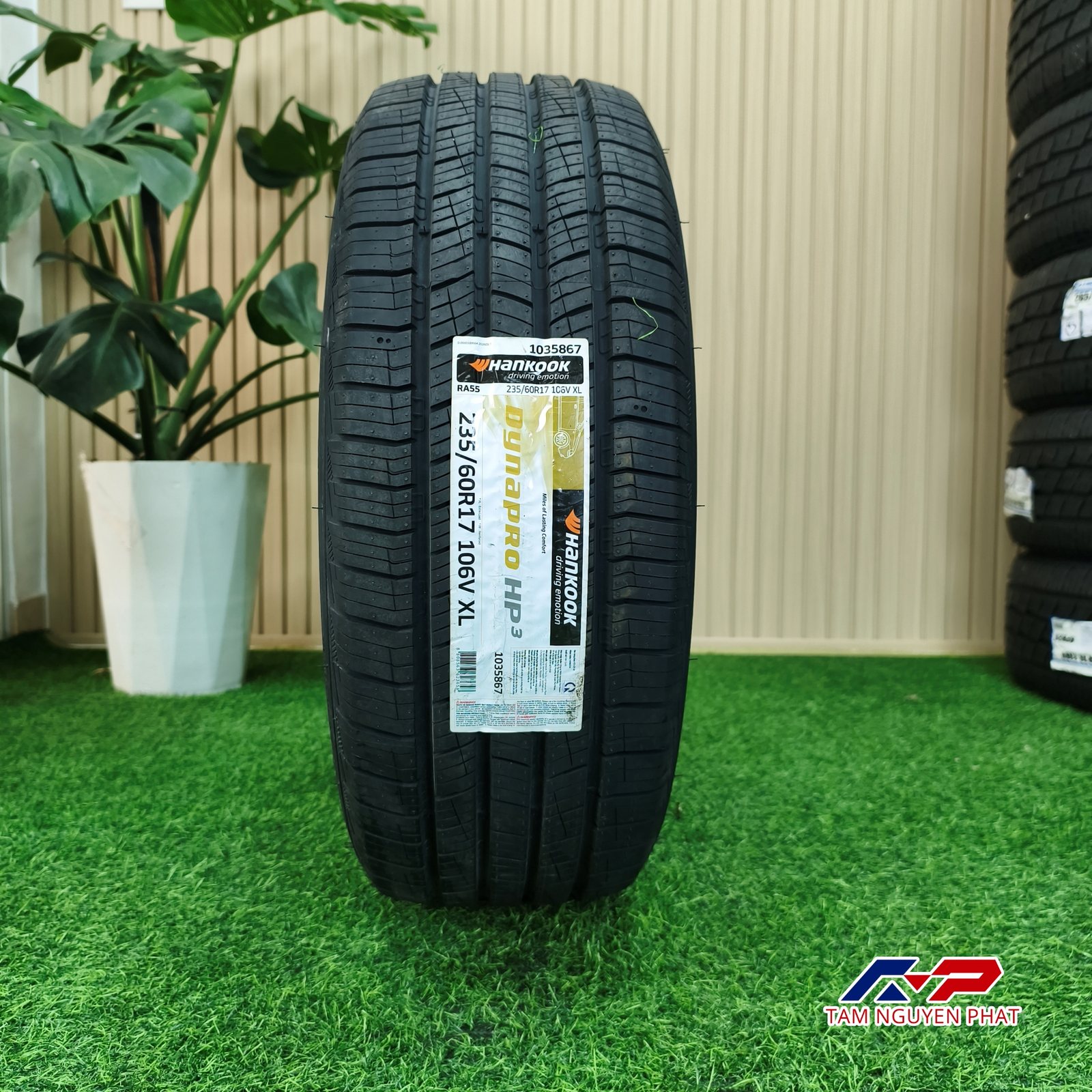 Lốp Hankook Dynapro HP3 RA55 235/60R17 106V XL