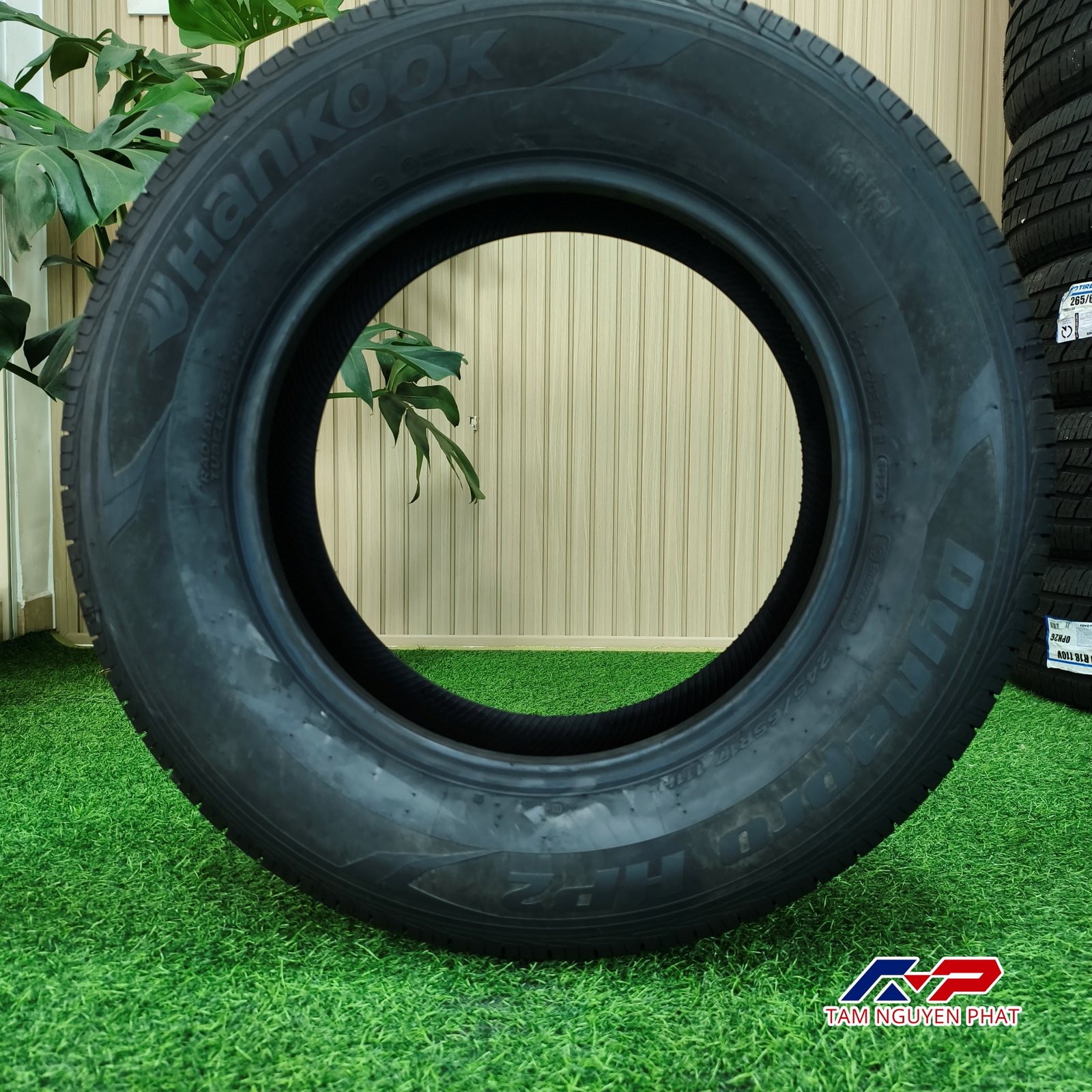 Lốp Hankook Dynapro HP2 RA33 245/65R17 111H XL - Ảnh 3