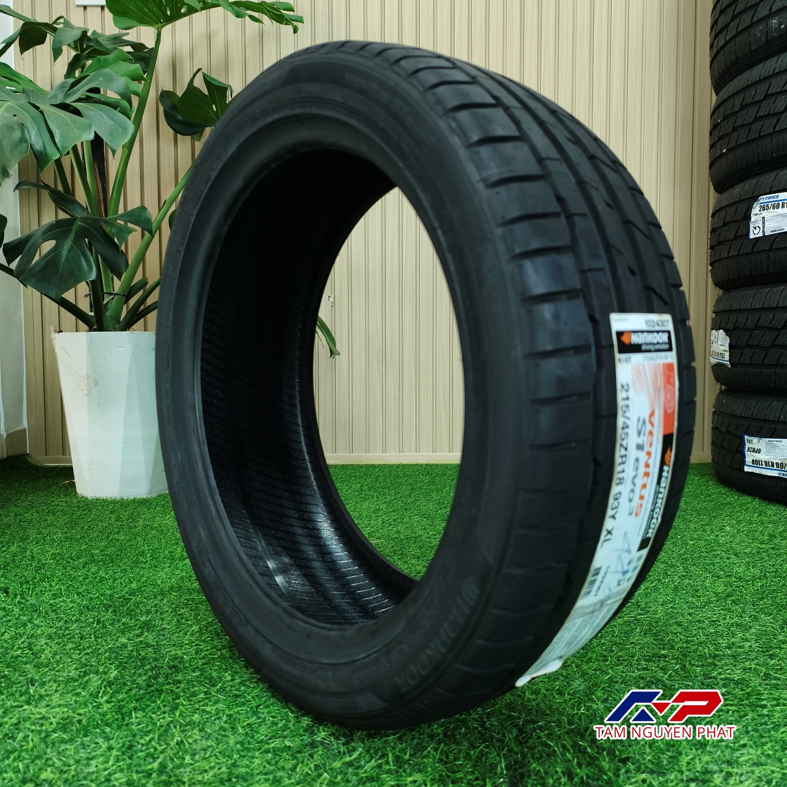 Lốp Hankook Ventus S1 evo3 K127 215/45ZR18 93Y XL - Ảnh 2
