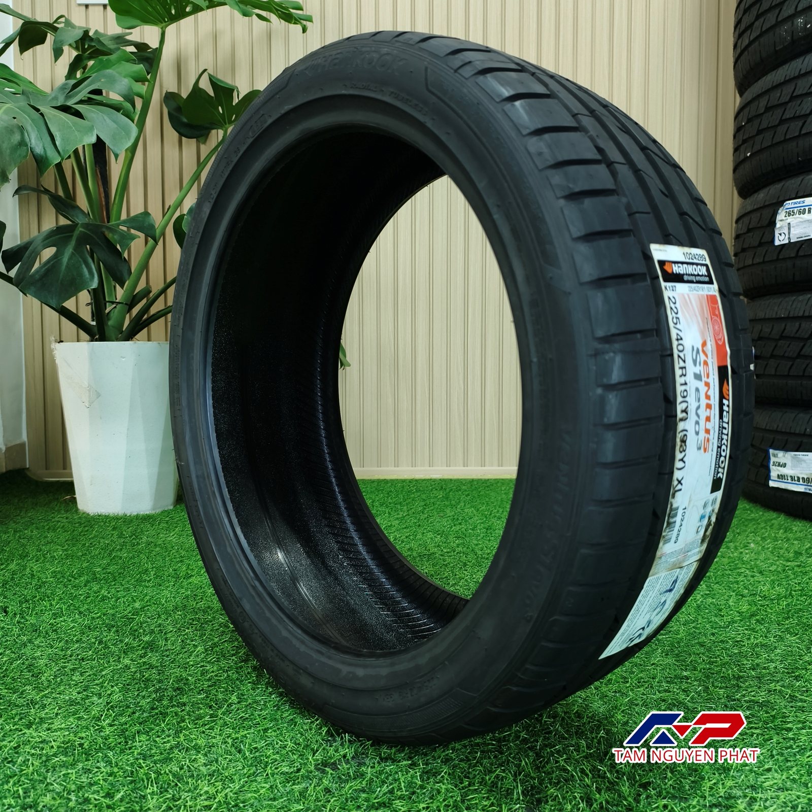 Lốp Hankook Ventus S1 evo3 K127 225/40ZR19 93Y XL - Ảnh 2