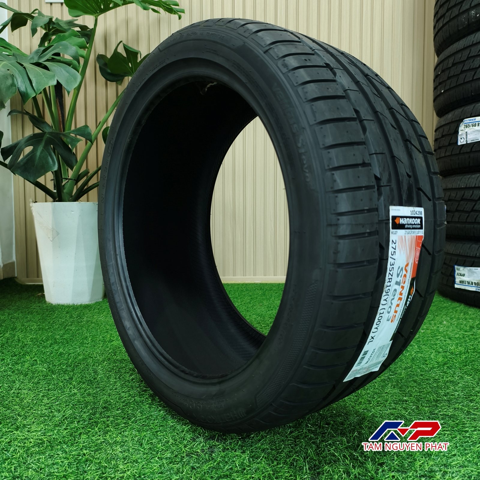 Lốp Hankook Ventus S1 evo3 K127 275/35ZR19 100Y XL