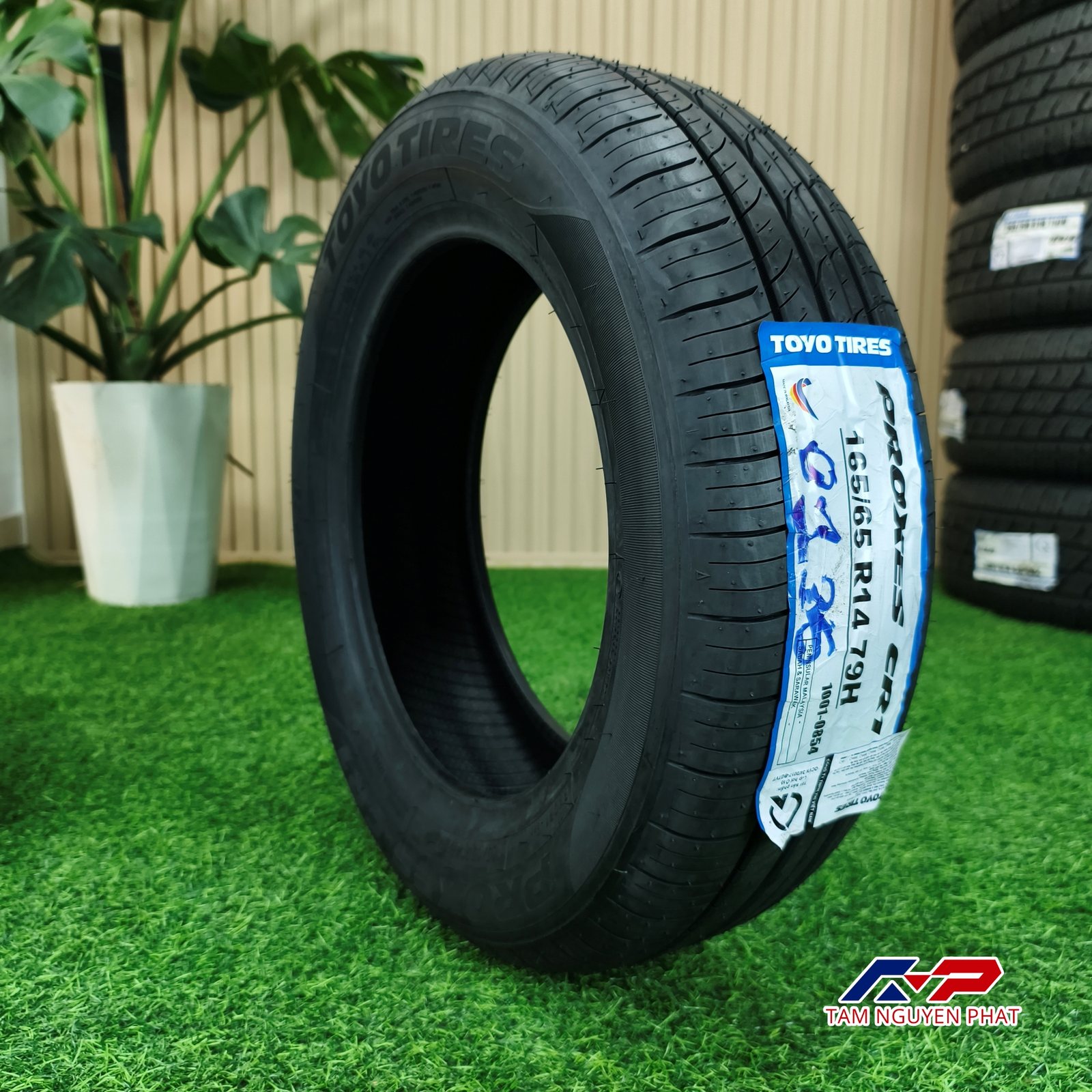 Lốp Toyo NanoEnergy 3 165/65R14 79H - Ảnh 2