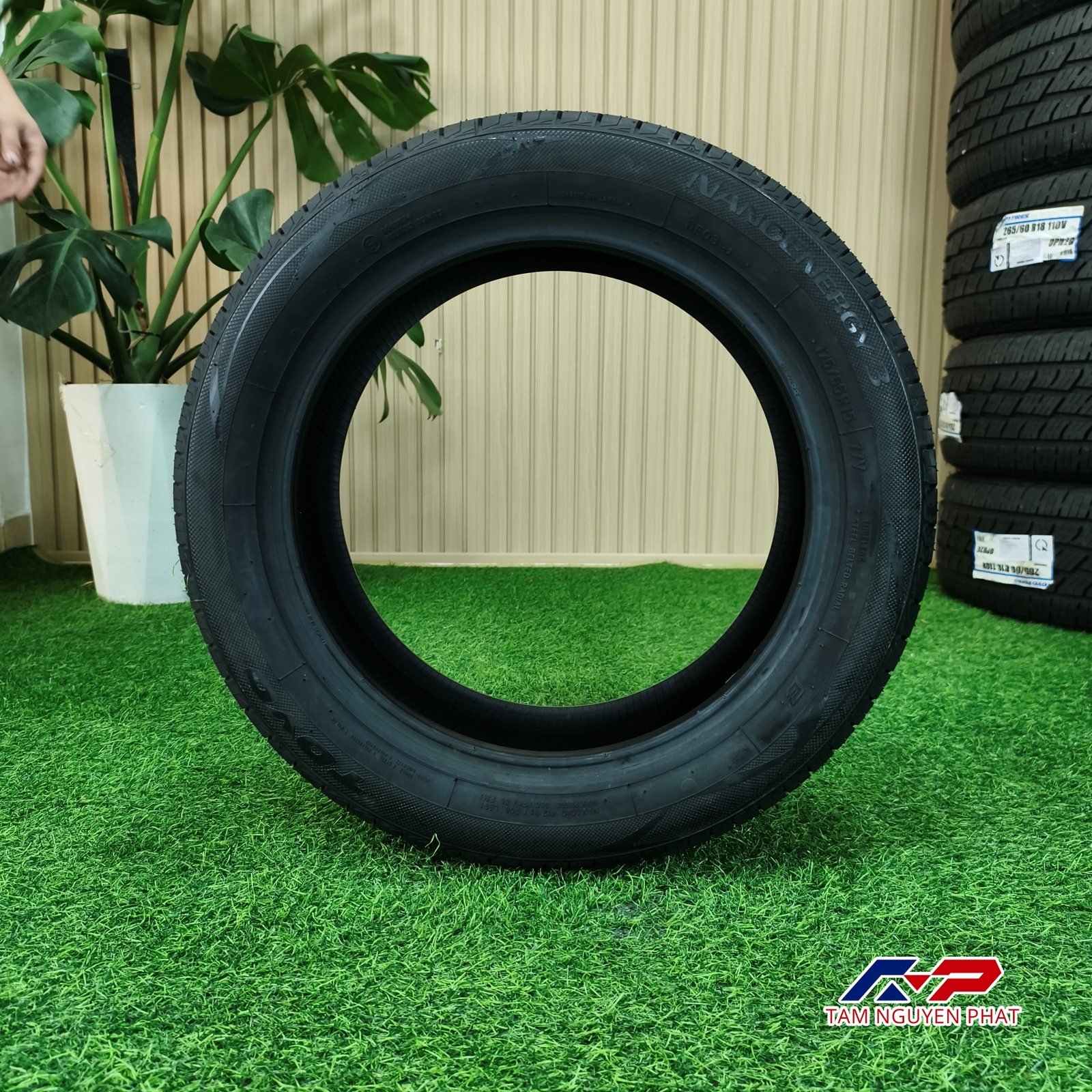 Lốp Toyo NanoEnergy 3 NE03 175/55R15 77V