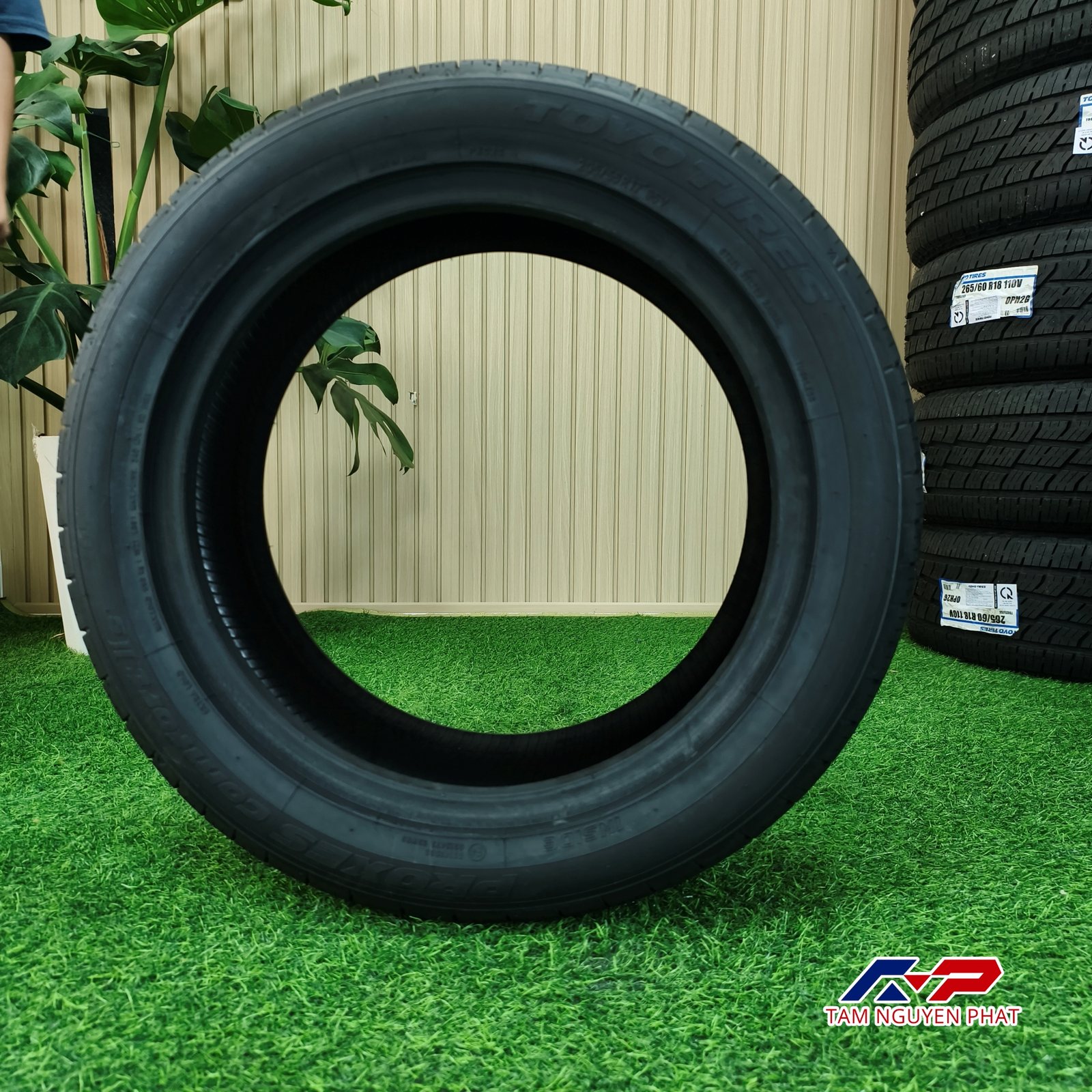 Lốp Toyo Proxes C25 205/55R17 95V