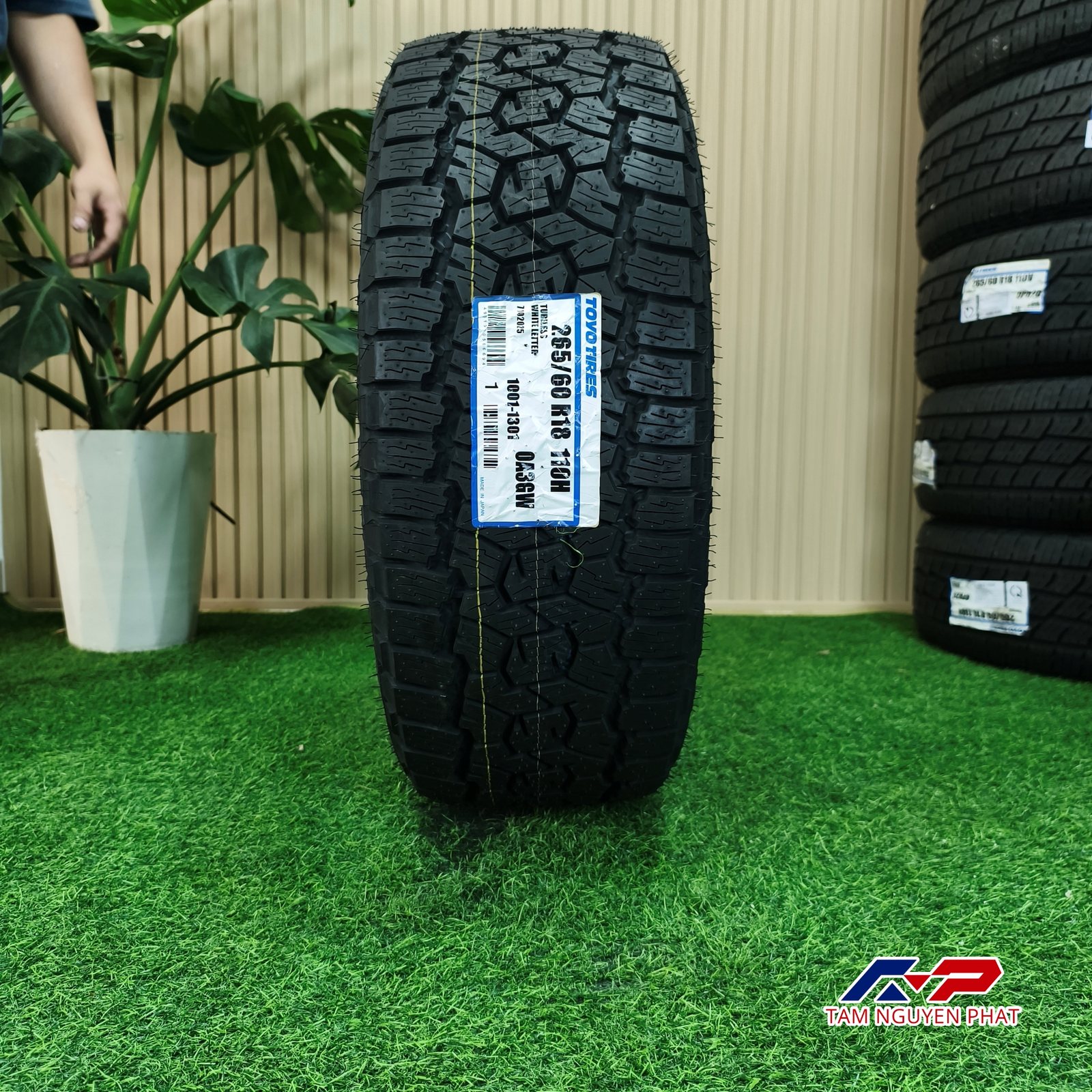 Lốp Toyo Open Country A/T III 265/60R18 110H
