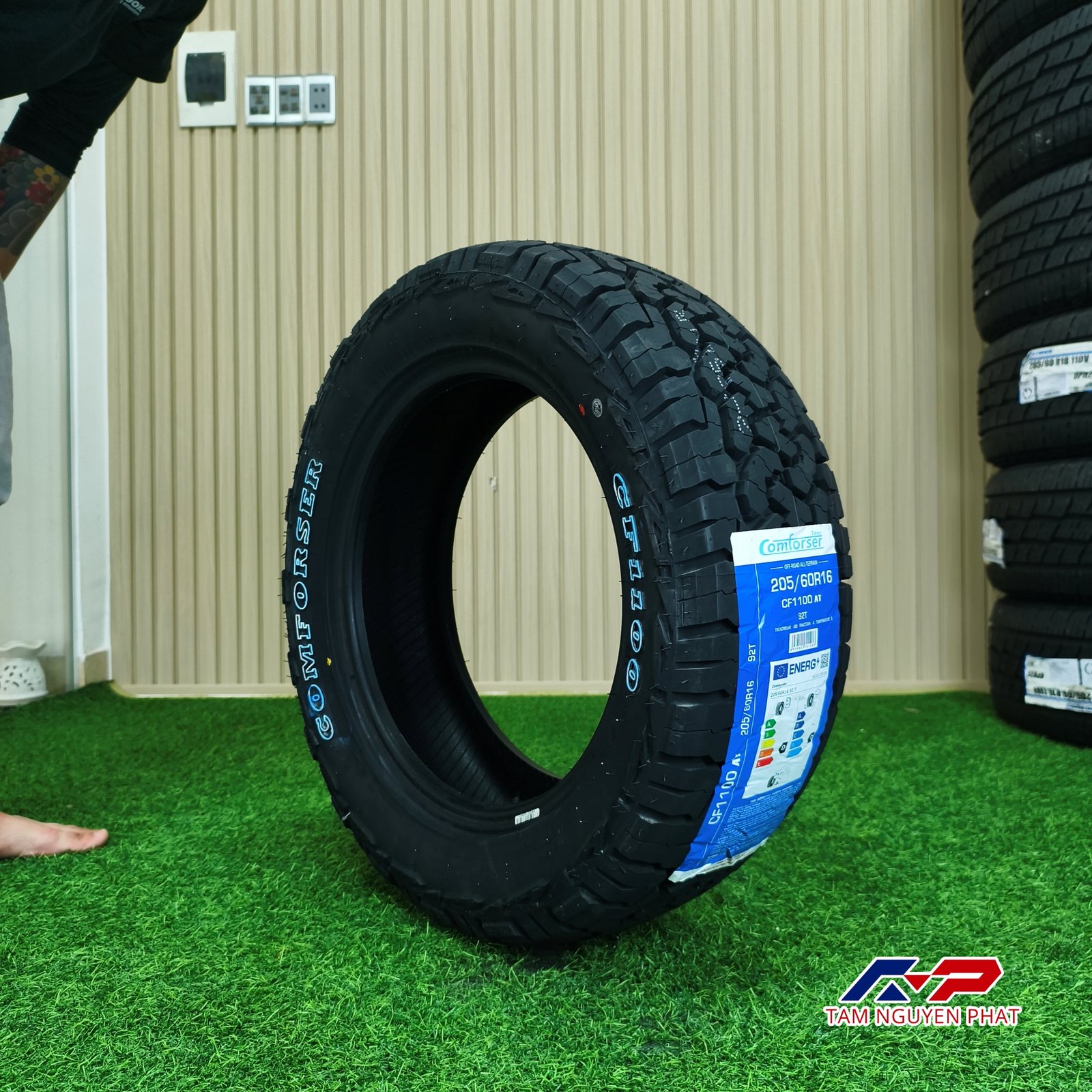 Lốp Comforser CF1100 A/T 205/60R16 92T - Ảnh 2